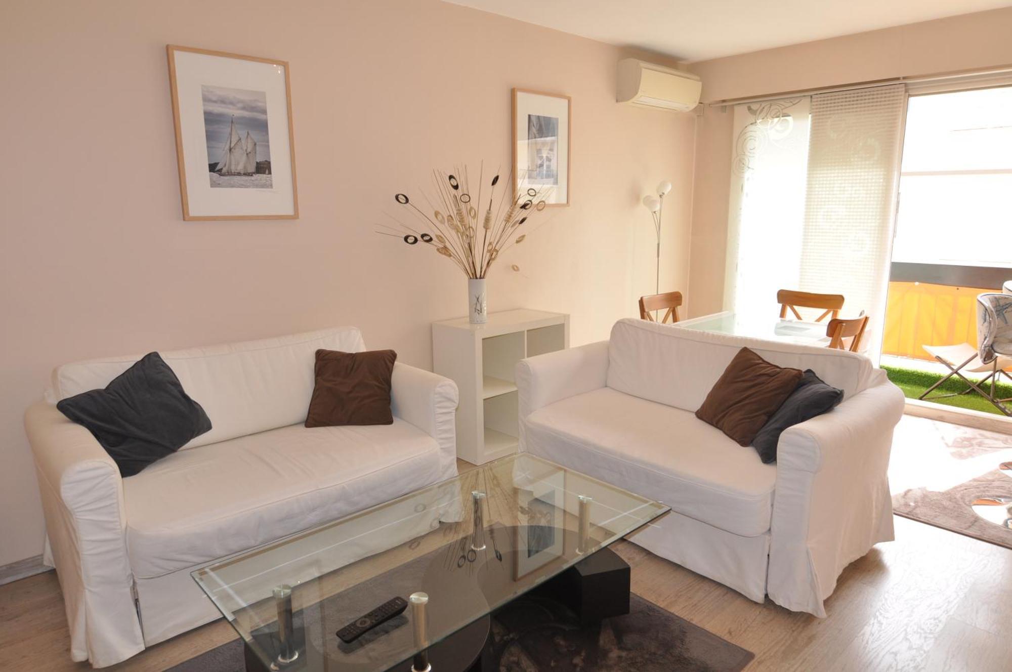 Cosy One-Bedroom Apartment -Stayinantibes- Le Cosy Eksteriør bilde