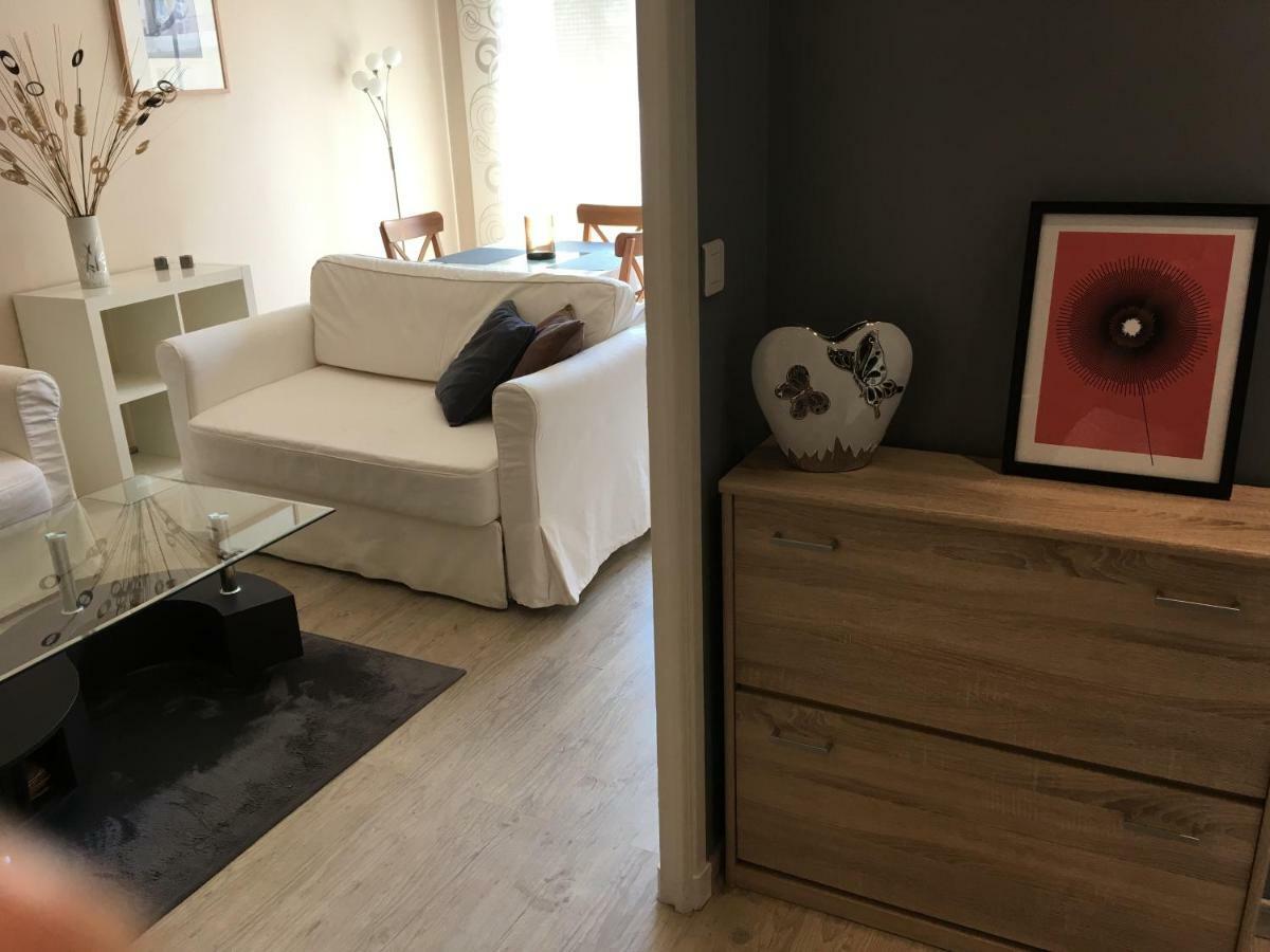 Cosy One-Bedroom Apartment -Stayinantibes- Le Cosy Eksteriør bilde